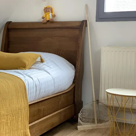Les Petites Maisons De La Clarte Holiday home *