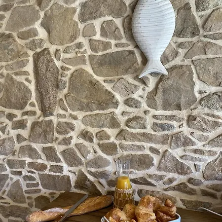 Les Petites Maisons De La Clarte *