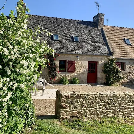 Holiday home Les Petites Maisons De La Clarte Perros-Guirec